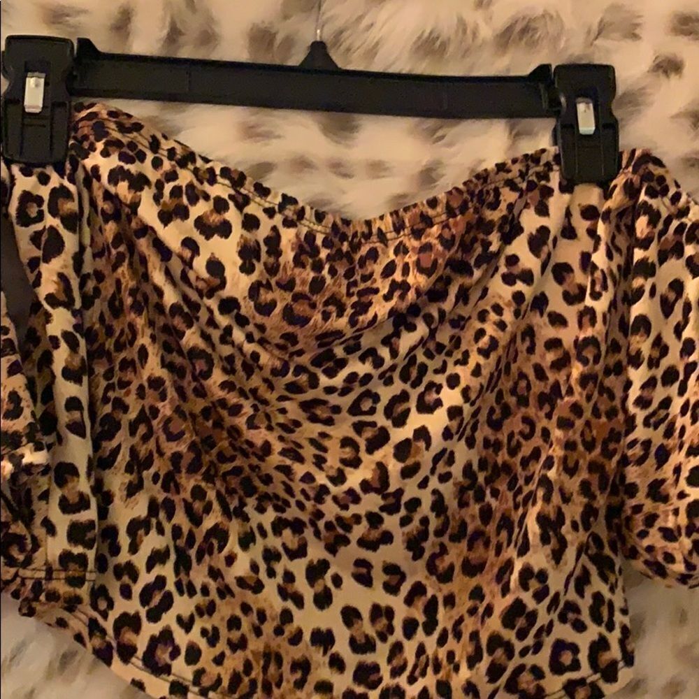 Leopard printed top - Picture 3 of 3